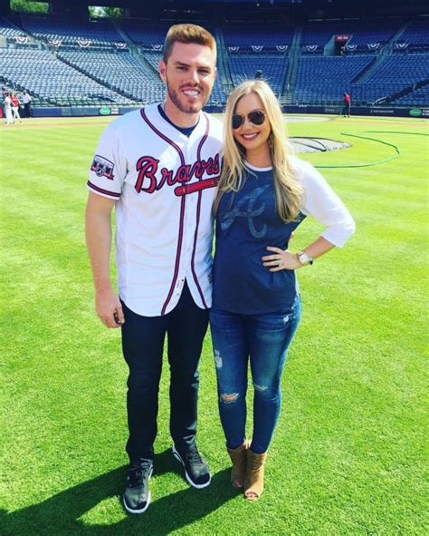 Who is Freddie Freeman's wife, Chelsea Freeman? - Off the Field News