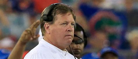 Central Michigan Football Coach Jim McElwain Lives In A Barn | The Daily Caller