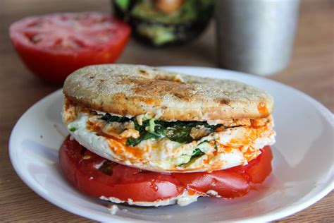 How to Make a High-Protein Egg White Breakfast Sandwich