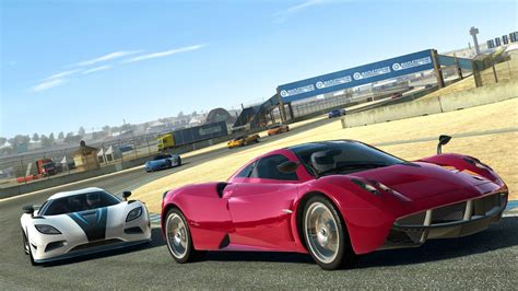 Real Racing 3 accelerates EA's 'freemium' push - CNET