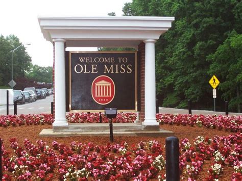 Pin by UniSunn 144 College Football B on Ole Miss - University of Mississippi Rebels | Ole miss ...