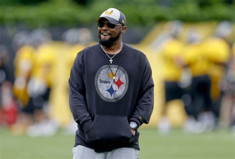 Mike Tomlin hoping for some 'exciting news' on Le'Veon Bell contract ...