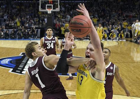 Aggie men's basketball team runs into hot Wolverines in Sweet 16 ...