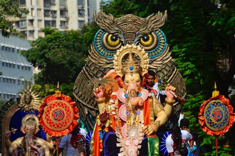 47 Photos of India's Ganesh Festival