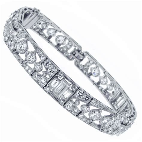 Art Deco Diamond Bracelet | Art deco bracelet, Art deco diamond, Jewelry