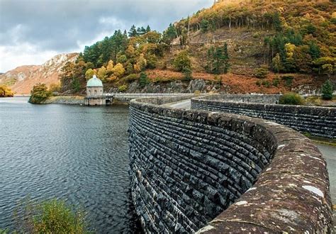 Garreg Ddu Reservoir and Dam Elan Valley Mid Wales - Canvas Print