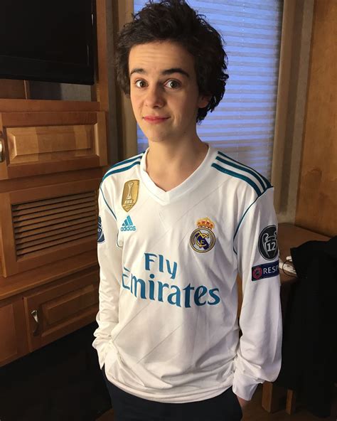 Jack Dylan Grazer (@jackdgrazer) บน Instagram: “Big soccer (football) match tomorrow! BAYERN VS ...