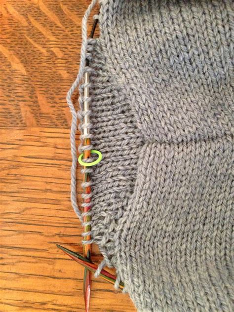 how to knit a set-in, top-down sleeve - Knitionary