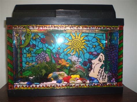 Gallery For > Colorful Fish Tank Decorations