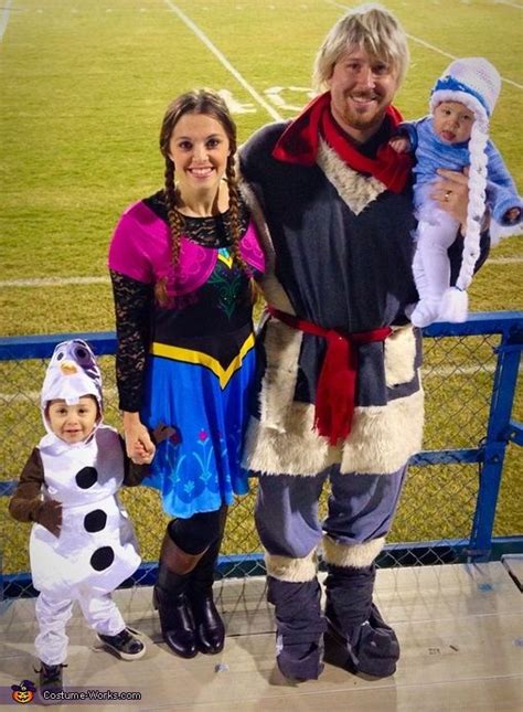 Halloween Frozen Family Costume and and Where to Buy plus more Family Costume Ideas on Frugal ...