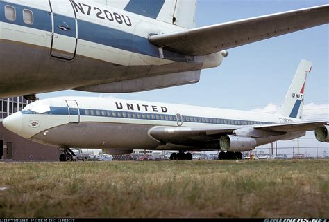 Boeing 720 Interior