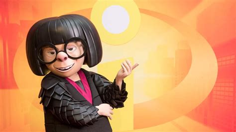 First Look: Edna Mode from ‘The Incredibles’ Visiting Disney Parks This Summer