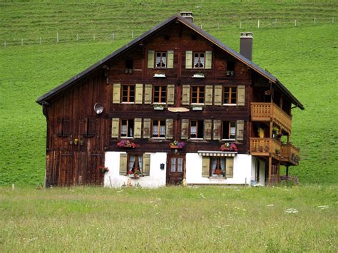 Swiss Chalet 1 Free Photo Download | FreeImages