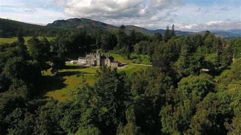 Badenoch 'castle' sells to Scottish couple as their private home