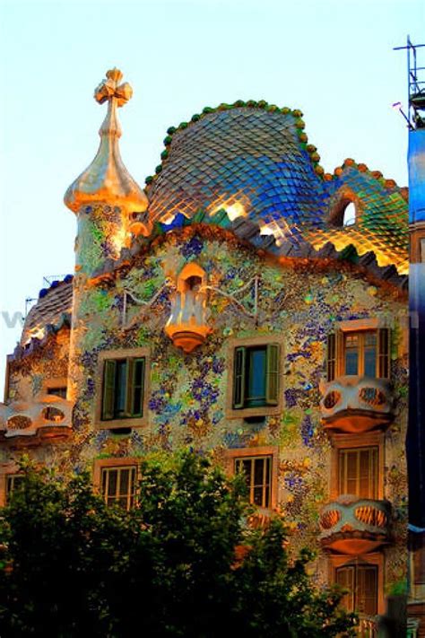 58 best Gaudi images on Pinterest | Antoni gaudi, Barcelona spain and Gaudi