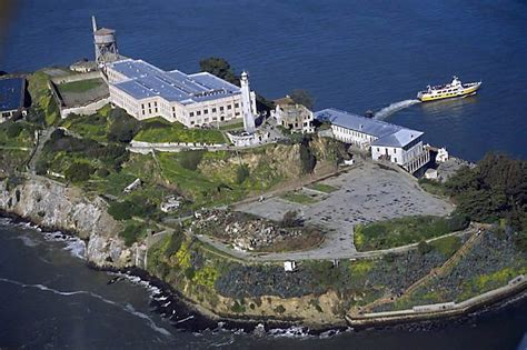 Foto-de-la-carcel-del-Alcatraz. | Alcatraz island, Alcatraz, San francisco alcatraz