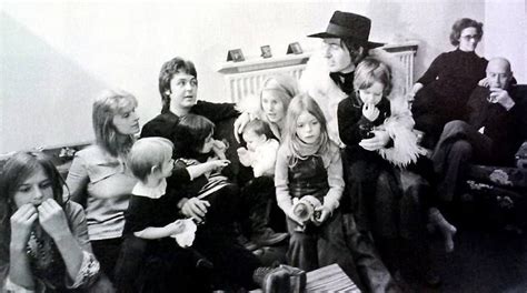 The McCartney Family Heather, Linda, Stella, Mary, Paul, Abigail ...