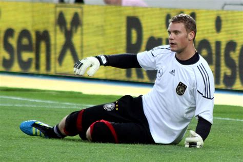 Datei:Manuel Neuer, Germany national football team (05).jpg – Wikipedia