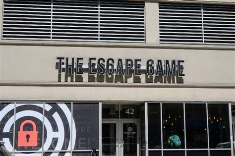 The Escape Game: Family Friendly Escape Rooms In Chicago - Smart Mouse Travel