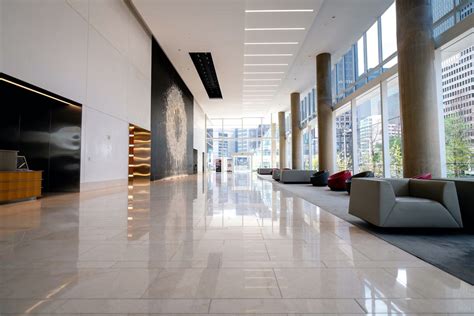 All You Need To Know About Waxing Hardwood Floor In 2022 | Edomey - Commercial cleaning services