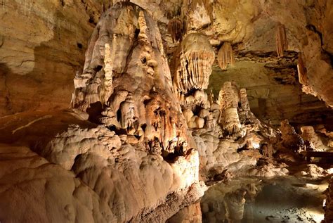 10 Cool Caves in Texas for Exploring Underground - Territory Supply