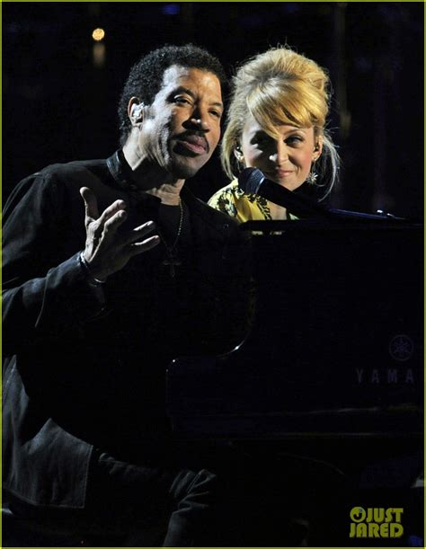 Nicole Richie: Lionel Richie & Friends in Concert!: Photo 2644690 | Jennifer Nettles, Kenny ...