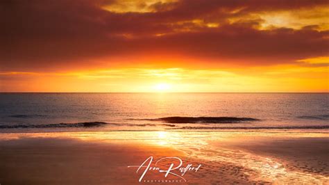 Lowestoft Beach Sunrise | Shot last summer on Lowestoft beac… | Flickr