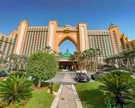 Hotel Review: Experience Luxury at Atlantis The Palm, Dubai