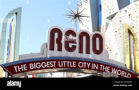 Reno arch sign Stock Videos & Footage - HD and 4K Video Clips - Alamy