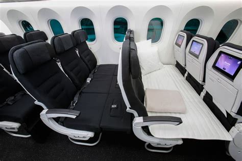 Air New Zealand Boeing 787-9 economy seat review - Executive Traveller