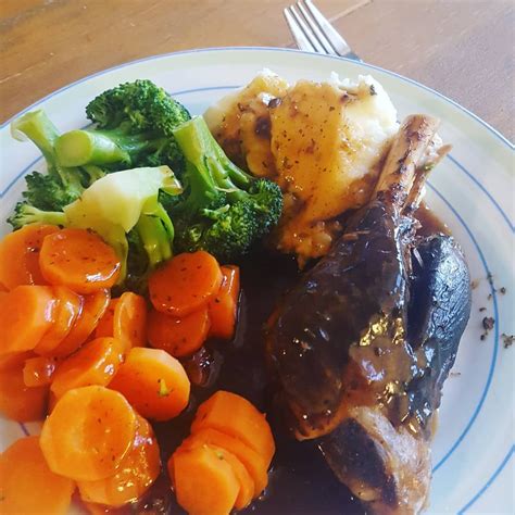 Minted lamb shank 💚 . #dinner #lambshank in 2024 | Vegan recipes, Dinner recipes, Dinner