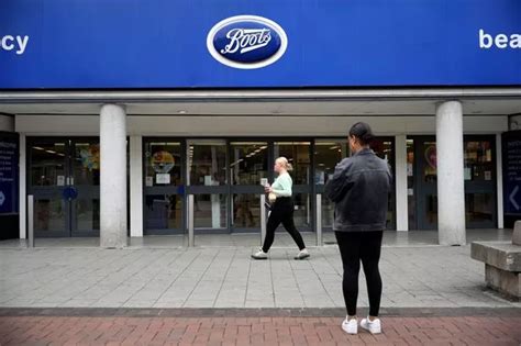 Boots issues £60 warning to every shopper and says 'from midnight ...