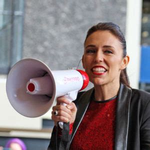 Jacinda Ardern - Biography, quotes | Biography Online