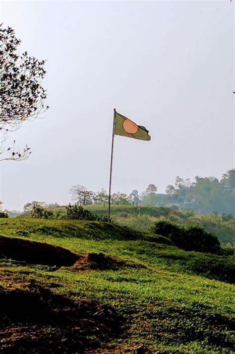 Bangladesh Flag on Bangladesh Land. | Natural landmarks, Bangladesh flag, Dhaka bangladesh