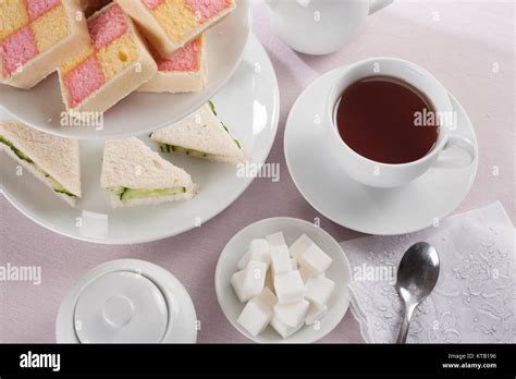 Tea with Sugar Cubes Stock Photo - Alamy