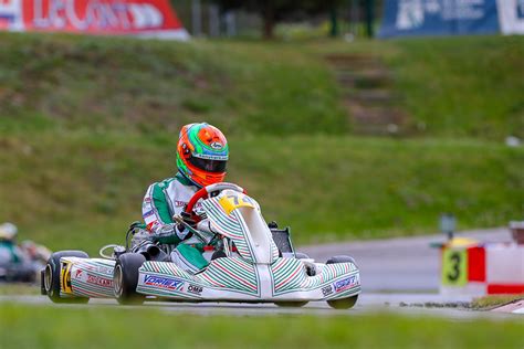 Tony Kart Racing Team: Vigano Pole and Podium at the KZ European Debut ...