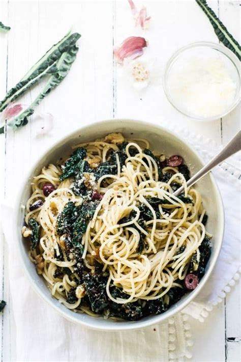 Creamy Cavolo Nero Pasta - Happy Veggie Kitchen