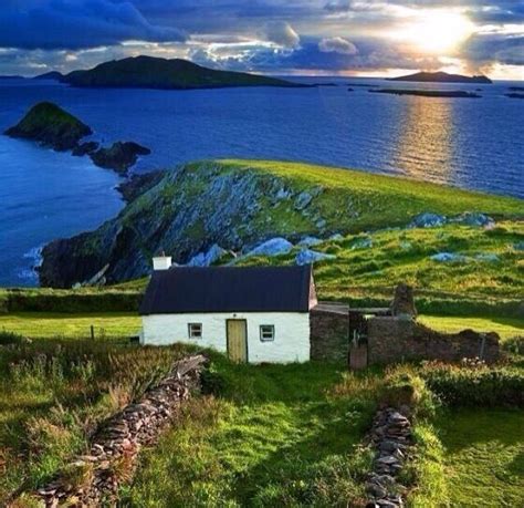 Ireland countryside | Places to travel, Beautiful places, Vacation spots