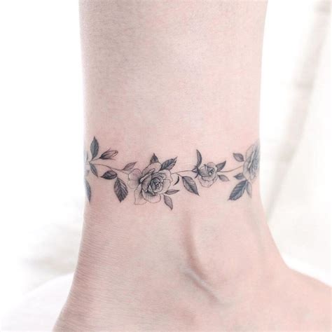 Ankle Band Tattoo, Wrist Bracelet Tattoo, Ankle Tattoo For Girl, Cute ...