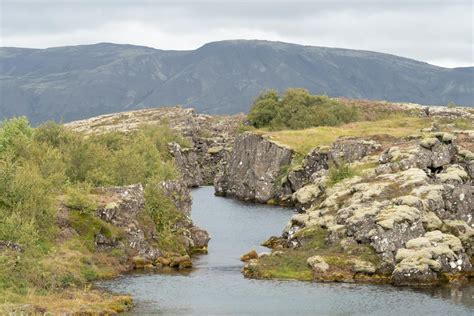 Rift valley within W Rift Zone, Iceland – Geology Pics