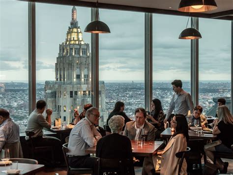 16 restaurants and bars serving up spectacular city views – Artofit