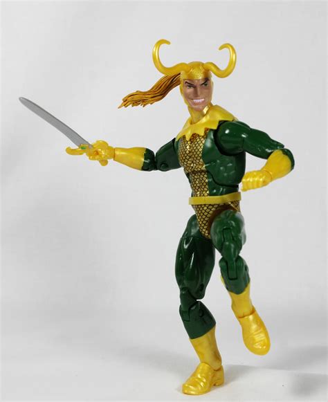 Marvel_Legends_Loki_02 – Lameazoid.com