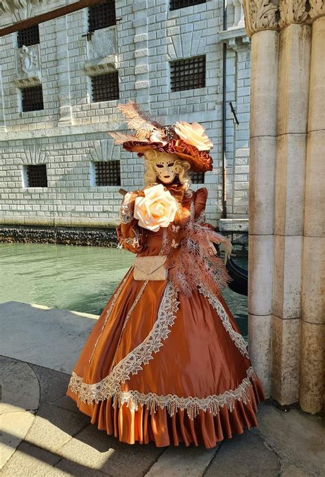 Pin by Yaya on Carnavalesco in 2023 | Carnival of venice, Venetian carnival masks, Venetian masks