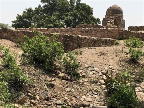 Bhangarh Fort Rajasthan - One of the most haunted ghost towns in India.