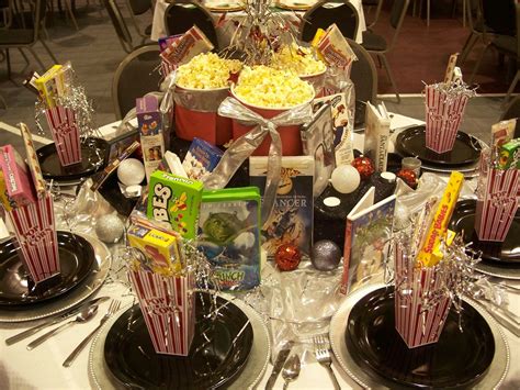 Google Image Result for http://www.decorateyourtable.com/images/christmas-movie | Christmas ...