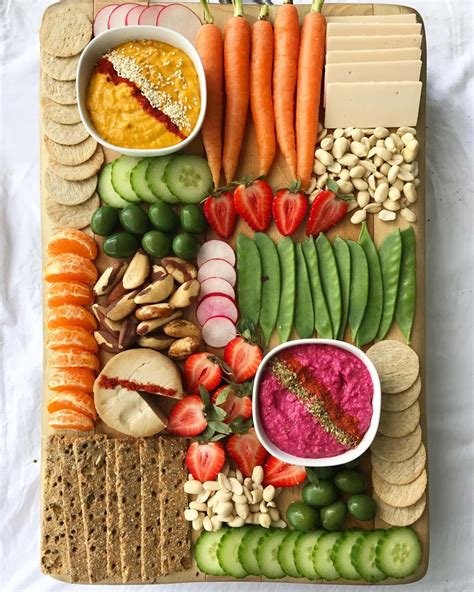 How to Make an Epic Healthy Platter + 6 Board Ideas