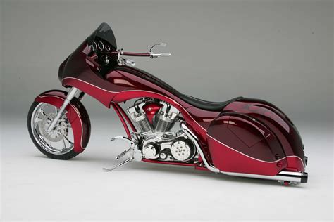 Custom Bagger – Motorcycle Eye Candy of the Week – Motorcycle Melee