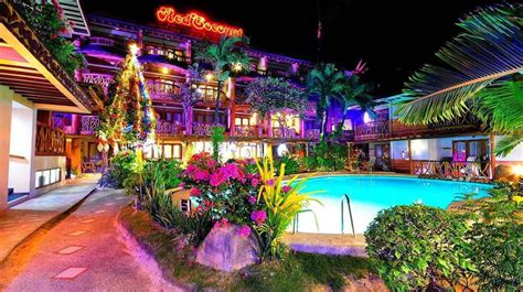 Red Coconut Beach Hotel,Boracay:Photos,Reviews,Deals