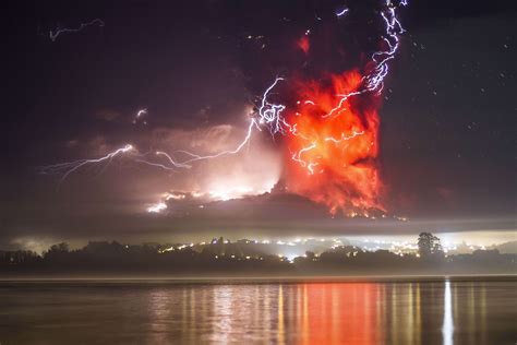 Chile's Calbuco volcano just erupted violently — and it's caught ...