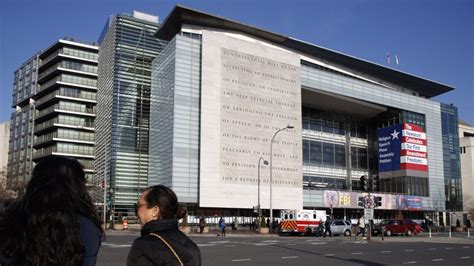 Why the Newseum is closing forever on Dec. 31